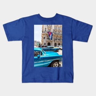 Blue Cars In Havana And Cuban Flag Kids T-Shirt